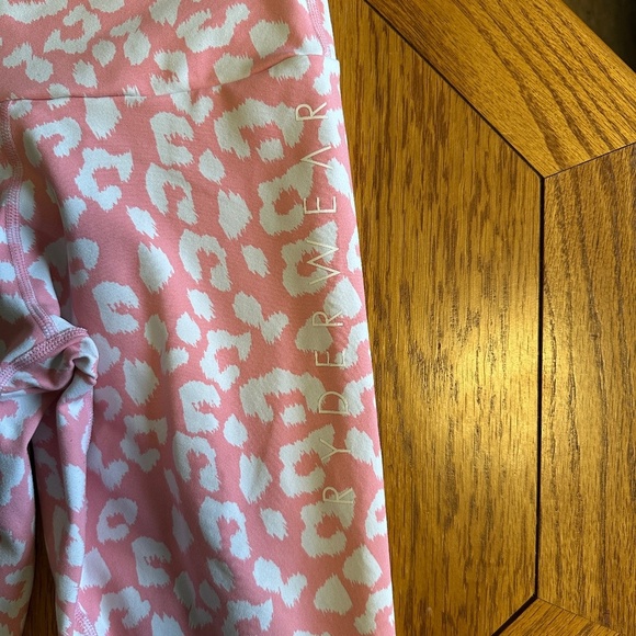 *RYDERWEAR* Pink x White Leopard Print Leggings Size Small - Picture 3 of 9